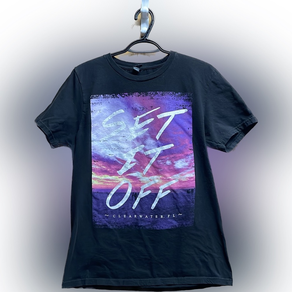 Band Tee - Set It Off